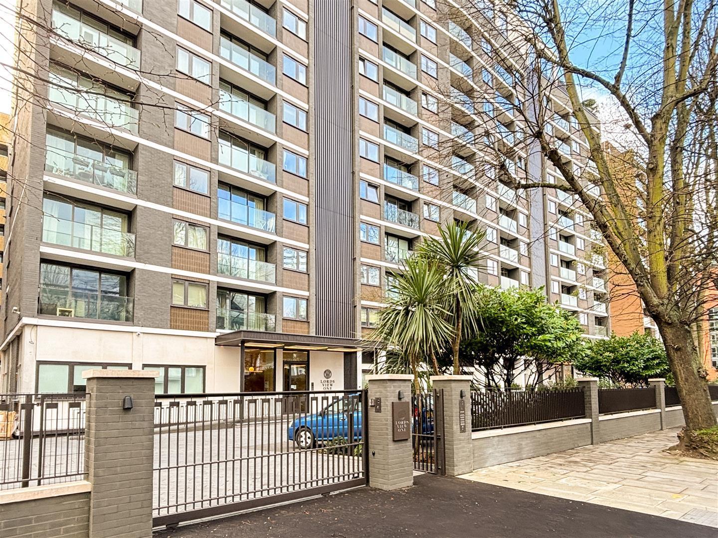 1 bed property in Lords View, St John's Wood